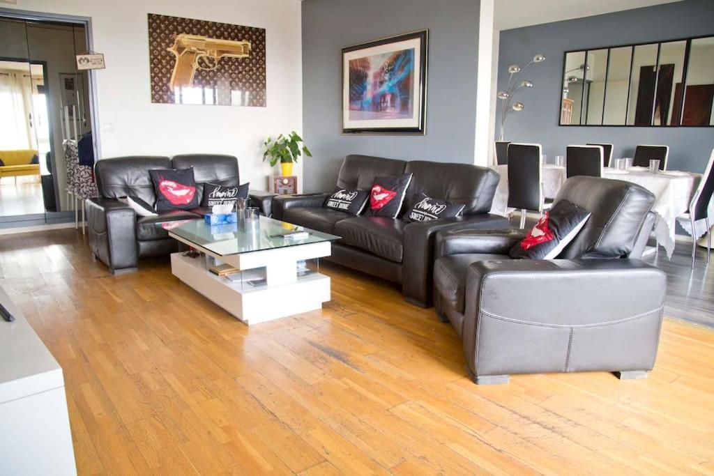 Perfect Modern High Floor With View * Paris